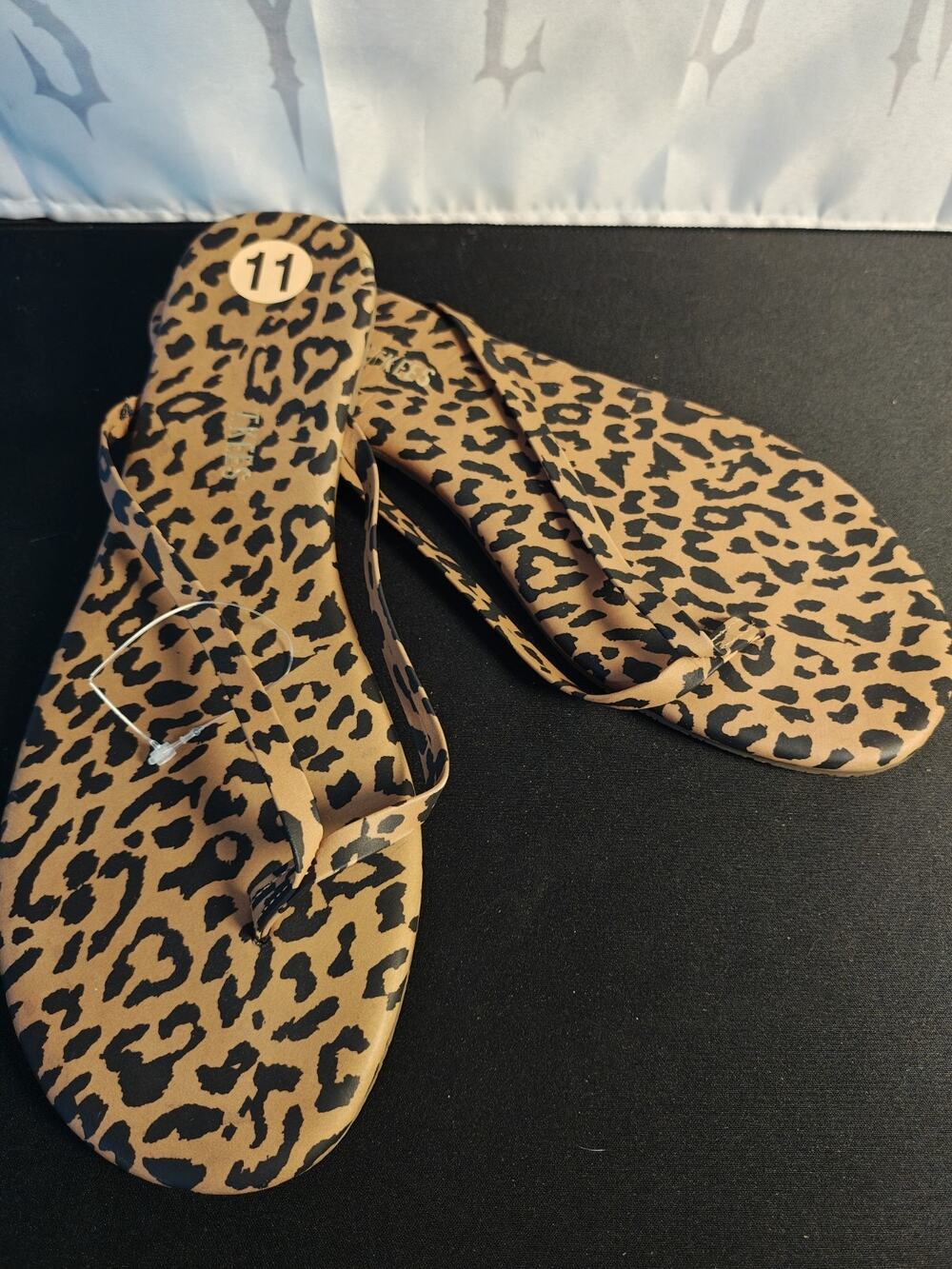 Tkees Women's 11 / 42 Studio Exotic Cheetah Print Thong Flip Flops Sandals New